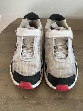 White and red air max Nikes